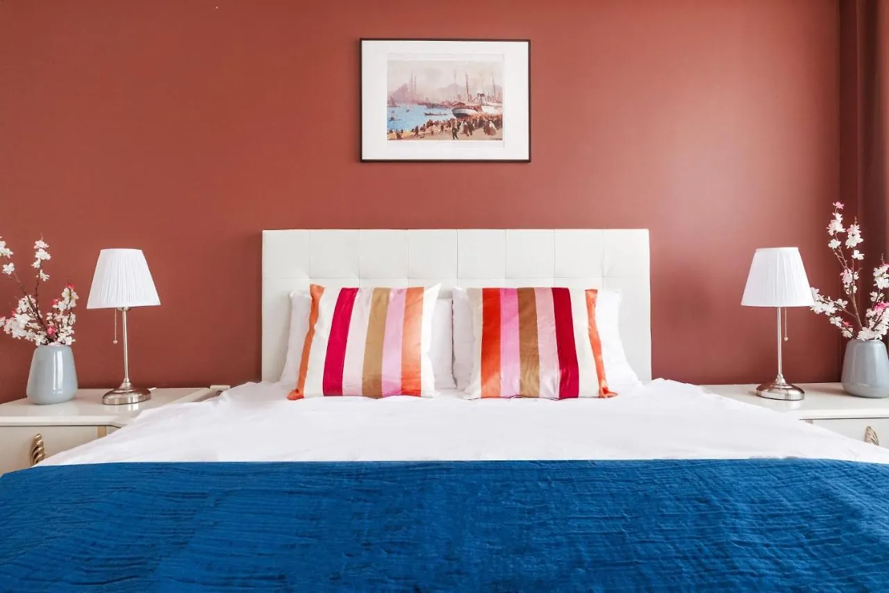 Appartamento Sea View Flat W Balcony 5 Min To Dolmabahce Palace Provincia di Provincia di Istanbul Turchia